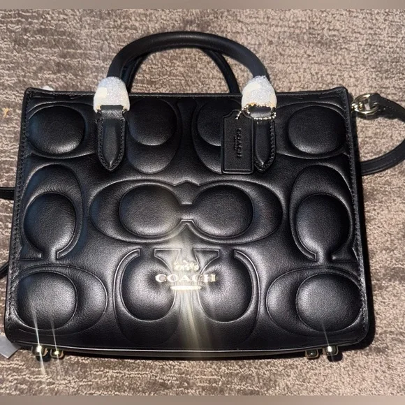 Coach Maggie Small Tote Bag In Signature Leather CY670 Black NWT - Picture 7 of 15